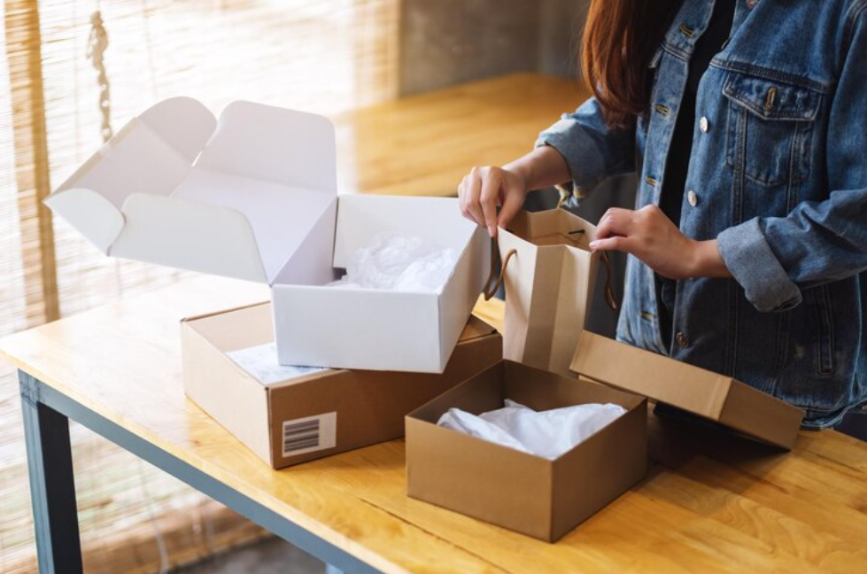 A Arte das Embalagens: Caixa de Papel Perfeita para E-commerce